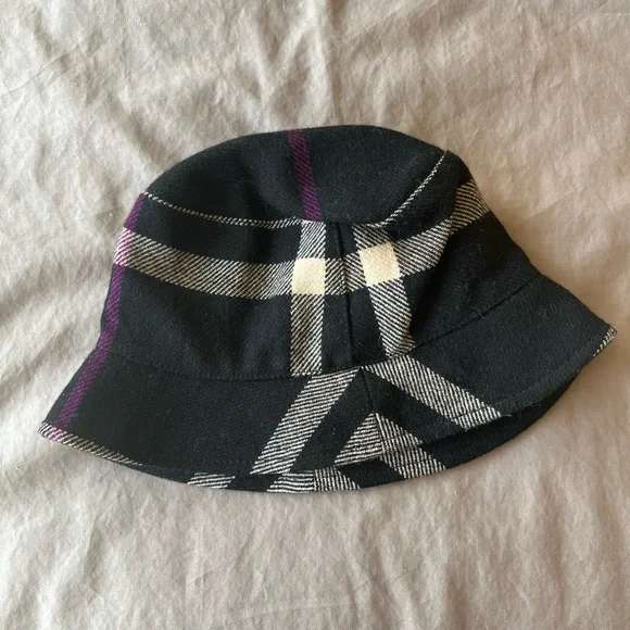 NWT Burberry Black Wool Bucket Hat Burberry | Accessories | Burberry Wool Bucket Hat | Poshmark main image 2